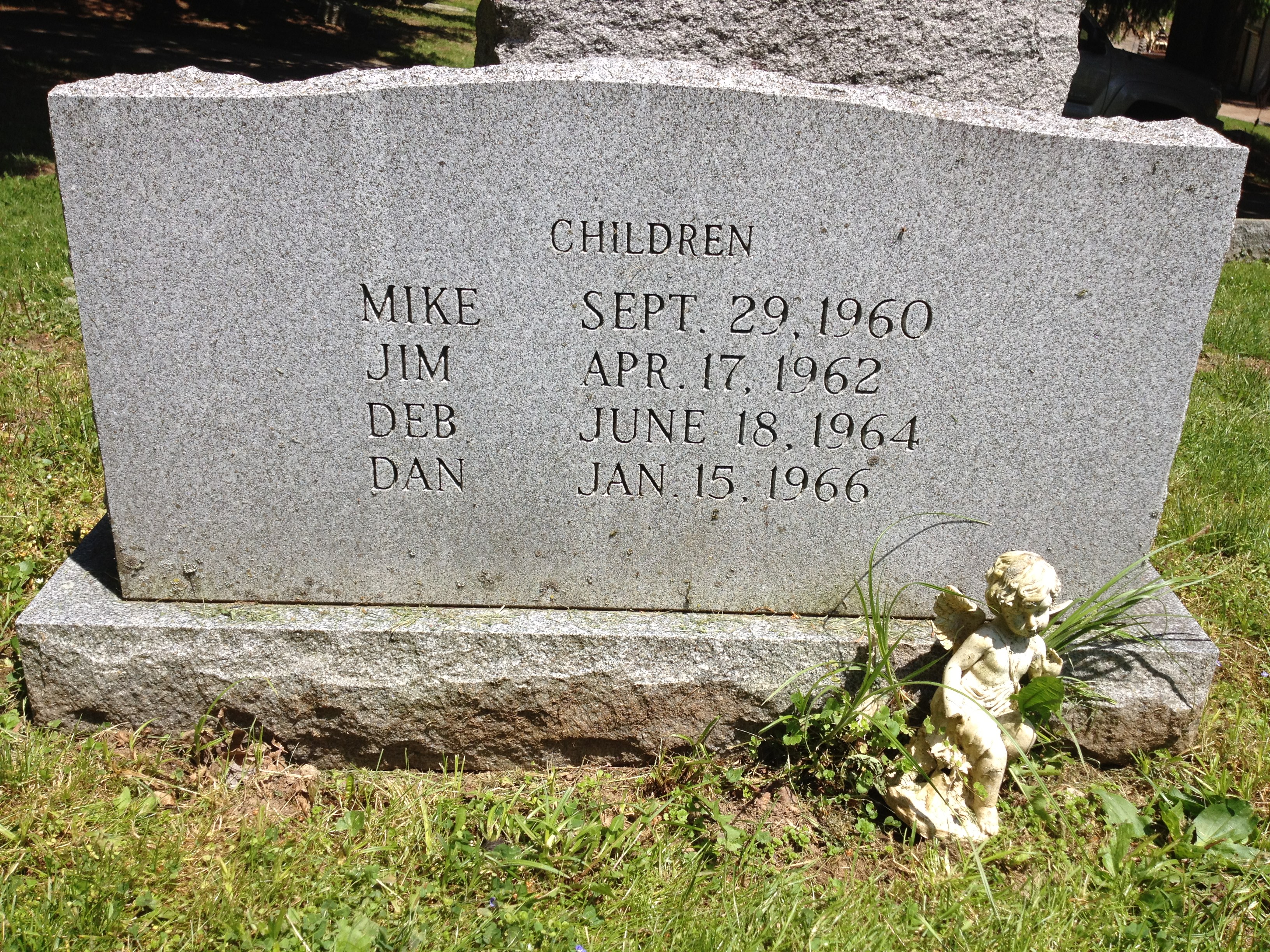 Headstone of Anne Marie Pryor